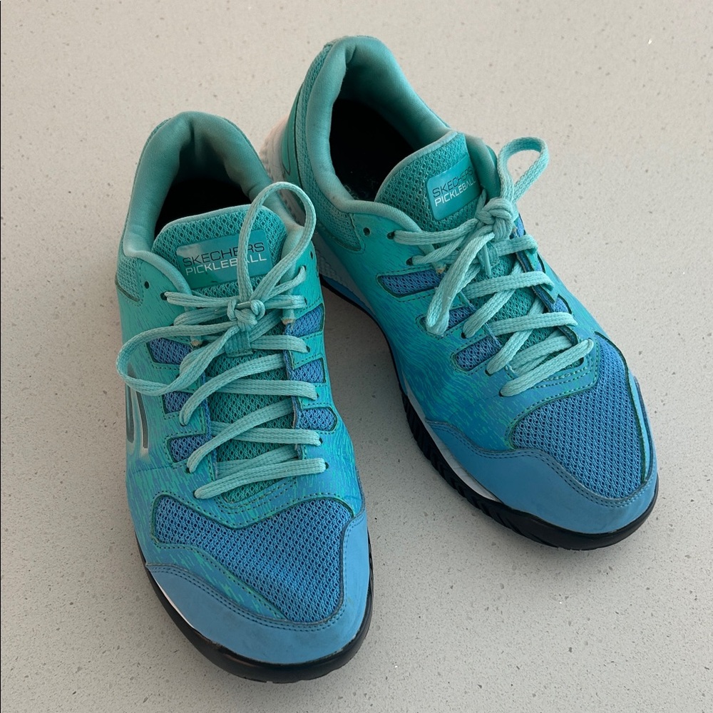 Skechers Women's Teal Arch Fit Pickleball Sneakers